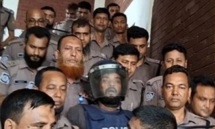 ‘ডলার ধর্ষণ করেছে তাকে ধরেন, আমি গলা কেটেছি’