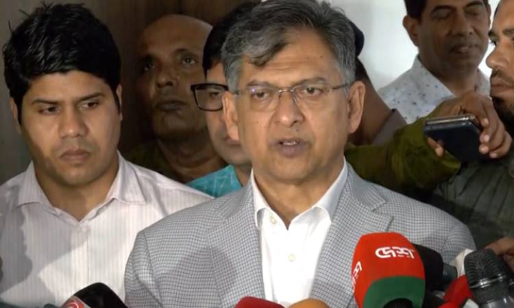 ৬ জেলায় আট দিন মোতায়েন থাকবে সেনা বাহিনী: স্বরাষ্ট্রমন্ত্রী