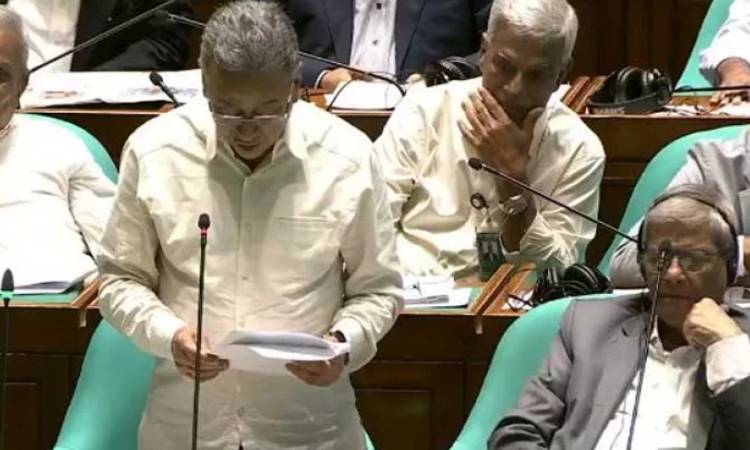 লোকসানে থাকা ব্যাংকের আমানতকারীরা সুদসহ টাকা ফেরত পাবেন : অর্থমন্ত্রী