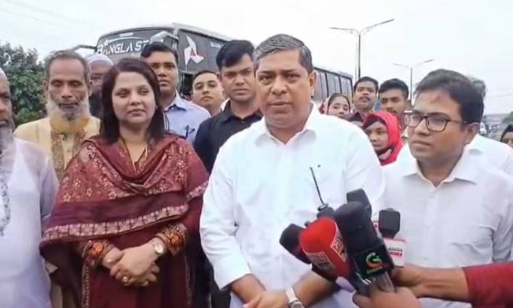 প্রধানমন্ত্রীর নির্দেশে ঢাকা-আরিচা মহাসড়ক দুর্গন্ধ মুক্ত হচ্ছে: শাহে আলম