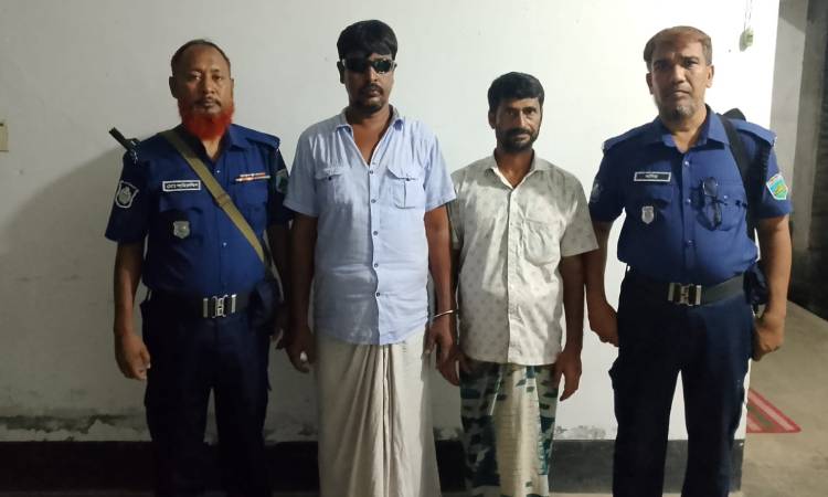 তানোরে পুলিশের অভিযানে সাজাপ্রাপ্ত ২ আসামি  গ্রেফতার