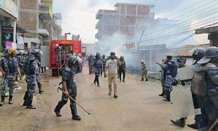 নেপালে হিন্দু-মুসলিম সংঘর্ষে নিহত ৩, বহু এলাকায় জারি কারফিউ