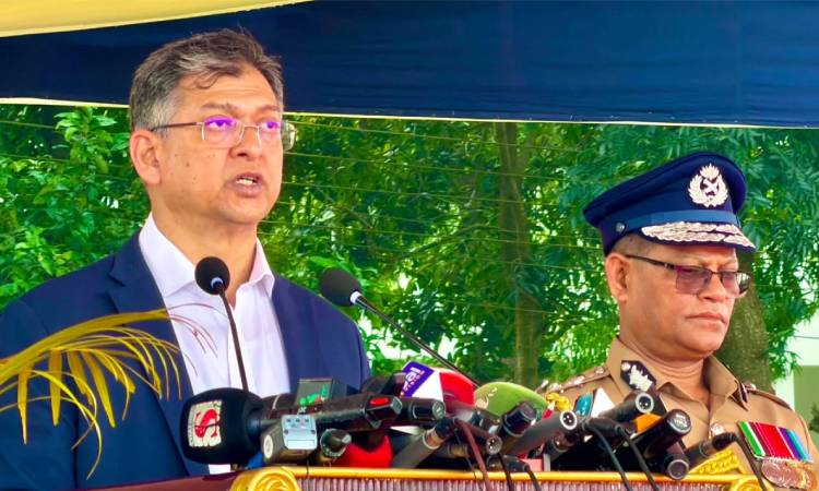 পুলিশ কোনো দলের বা গোষ্ঠীর লাঠিয়াল বাহিনী নয়: স্বরাষ্ট্রমন্ত্রী