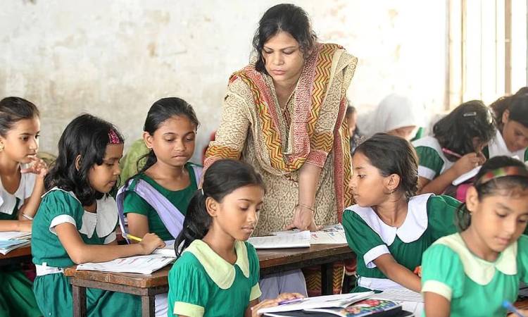 প্রথমবারের মতো এমপিওভুক্ত শিক্ষকদের বদলি কার্যক্রম চালু