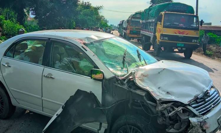 বগুড়ায় প্রাইভেট কারের ধাক্কায় মোটরসাইকেল আরোহী দম্পতি নিহত