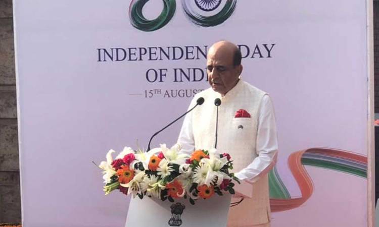 বাংলাদেশ-ভারতের সম্পর্ক আরও সমৃদ্ধ হচ্ছে: দীনেশ ত্রিবেদী