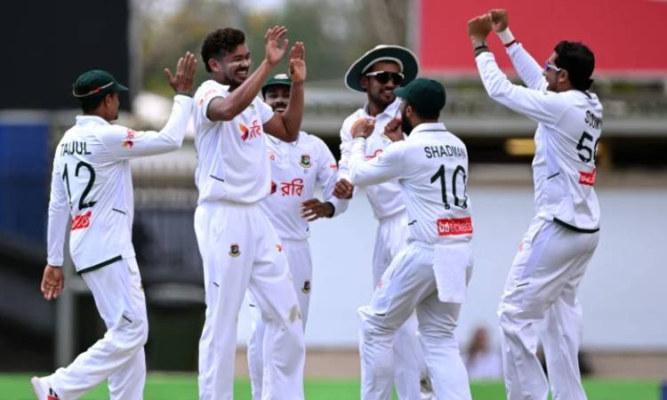 ইতিহাস গড়ে অস্ট্রেলিয়ার বিপক্ষে বাংলাদেশের দাপুটে জয়
