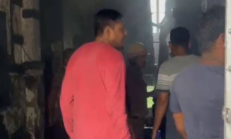 ভারতে মন্দিরের কাছে পাঁচতলা হোটেলে আগুন, ৬ পুণ্যার্থী নিহত