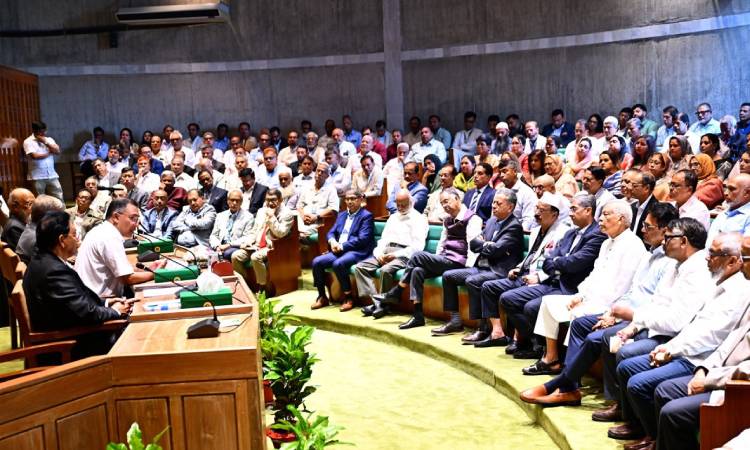 রাষ্ট্রপতি প্রার্থী ফখরুলের জন্য এমপিদের ভোট চাইলেন প্রধানমন্ত্রী