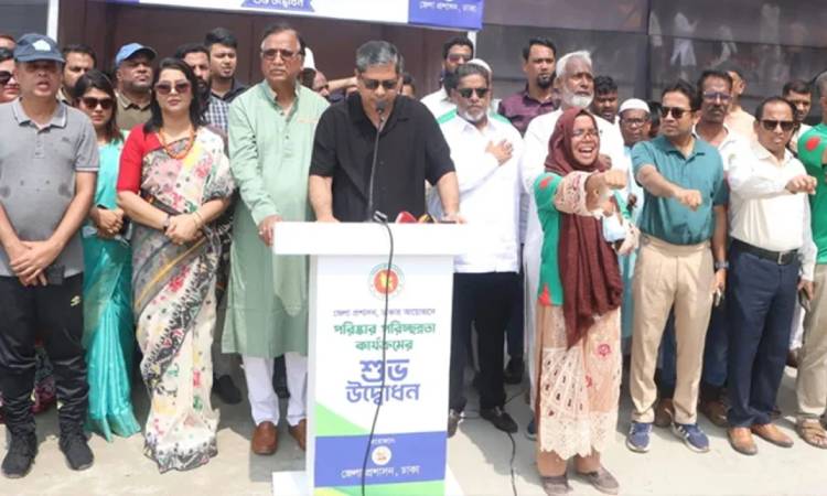 ময়লার ভাগাড় থেকে প্রাণ ফিরছে আদি বুড়িগঙ্গা চ্যানেলে