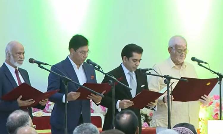 শপথ নিলেন মন্ত্রিসভার নতুন ৪ সদস্য