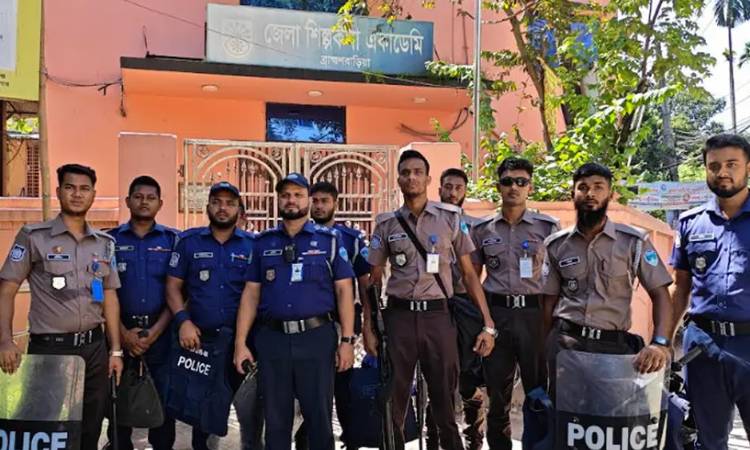 হাসনাত আব্দুল্লাহর দুঃখ প্রকাশের পরও শিল্পকলায় অনুষ্ঠান করতে পারছে না এনসিপি