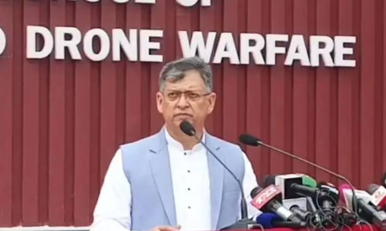 দুর্গম সীমান্তের অপরাধ কর্মকাণ্ড নজরদারিতে ব্যবহার হবে ড্রোন: স্বরাষ্ট্রমন্ত্রী