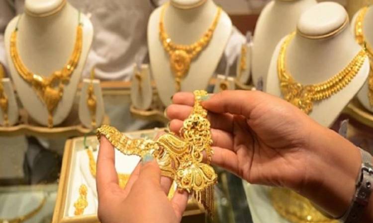 দেশে স্বর্ণের গহনার দাম কমলো ভরিতে ৪৩৭৪ টাকা