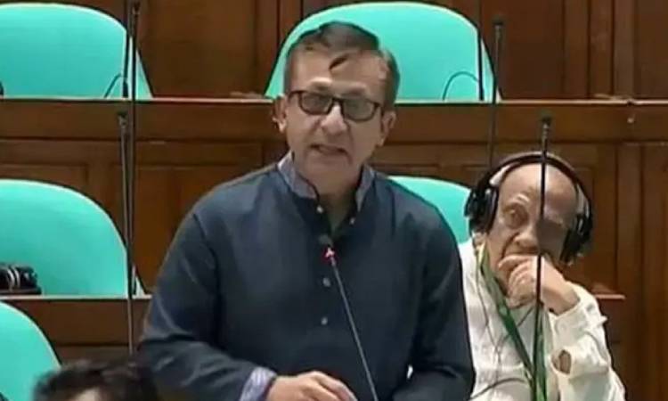 দ্রব্যমূল্য সহনীয় রাখতে নিয়মিত বাজার মনিটরিং হচ্ছে: বাণিজ্যমন্ত্রী