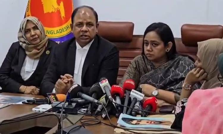 অপরাধীদের বন্ধু মনে করার কারণ নেই, তারা ছোবল মারতে পারে: চিফ প্রসিকিউটর