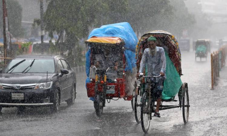 ঢাকাসহ সারাদেশে ৫ দিন ঝরবে বৃষ্টি