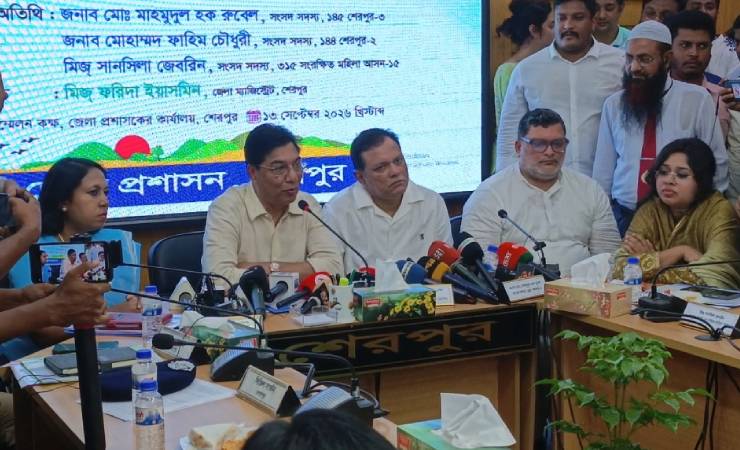 চীন থেকে দ্রুতগতির বুলেট ট্রেন আনার কথা চলছে : বিমানমন্ত্রী