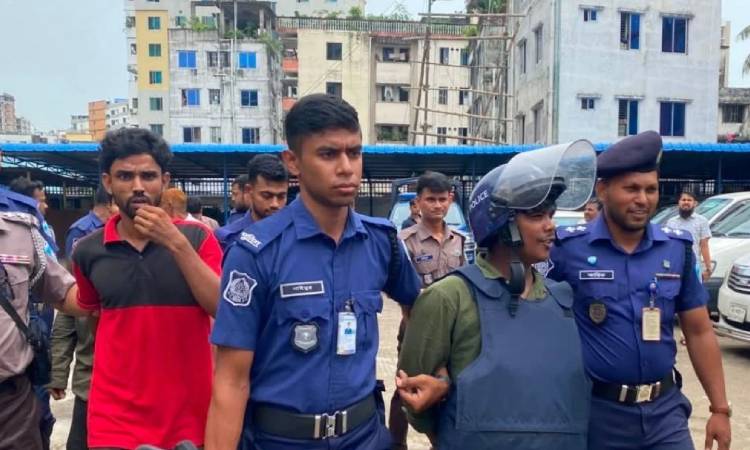 ‘পিচ্চি জাহিদ’ হত্যায় গ্রেফতার ১২, একজনের স্বীকারোক্তি