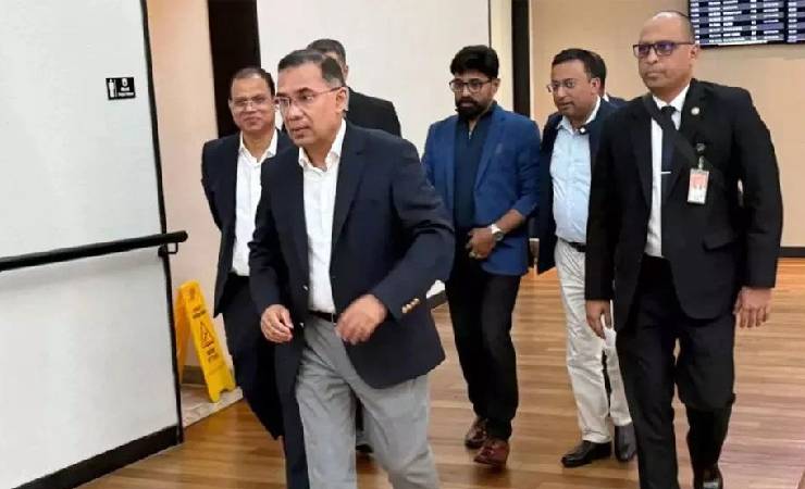 ইস্তাম্বুলে যাত্রাবিরতি শেষে নিউইয়র্কের পথে প্রধানমন্ত্রী