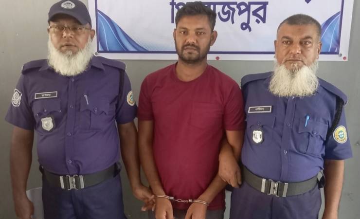 কাউখালীতে বিএনপি কার্যালয় ভাঙচুরের মামলায় ছাত্রলীগ নেতা গ্রেফতার
