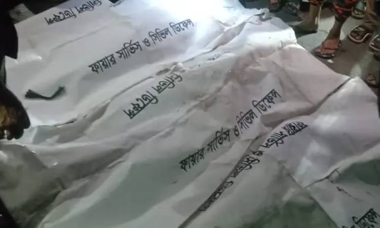 উজিরপুরে বাস চাপায় ৩ মোটরসাইকেল আরোহী নিহত