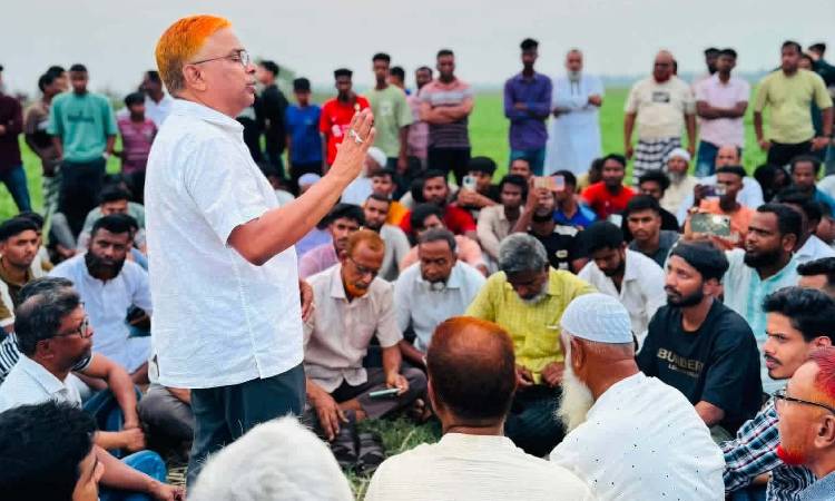 পাবনায় মিছিলের প্রস্তুতিকালে উপজেলা আওয়ামী লীগ সভাপতিসহ আটক ১৪