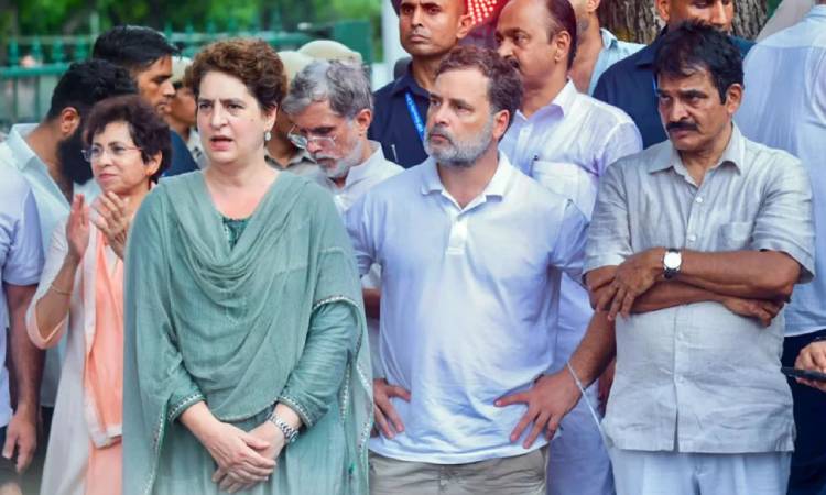 আটকের পর রাহুল-প্রিয়াঙ্কা গান্ধীকে ছেড়ে দিলো দিল্লি পুলিশ