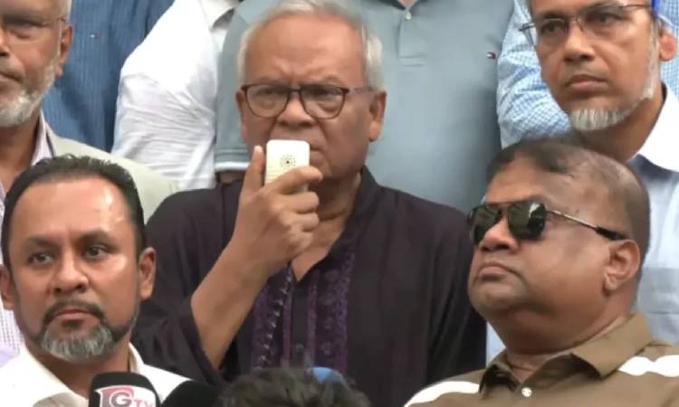 দেশে কোনো ধরনের অপরাধকে বিন্দুমাত্র প্রশ্রয় দেবেন না সরকার: রিজভী