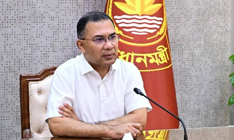 ঢাকার গণপরিবহন ব্যবস্থাপনা নিয়ে বৈঠকে প্রধানমন্ত্রী
