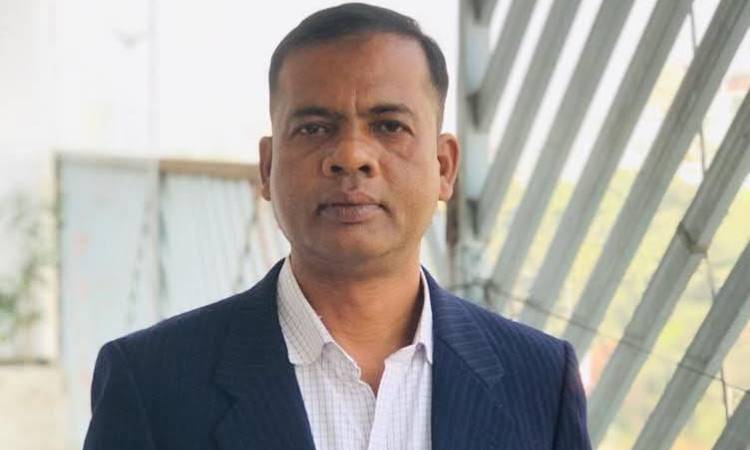 পাবনায় সাংবাদিককে কুপিয়ে হত্যাচেষ্টার অভিযোগ