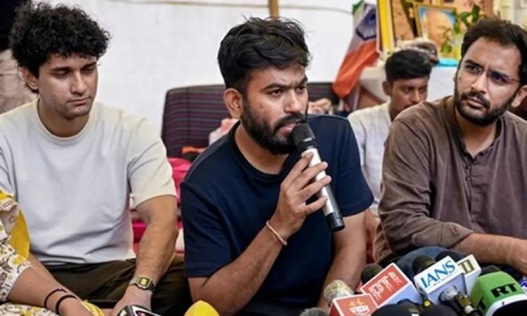 দিল্লিতে বিক্ষোভ : ছাড়া পেলেন সিজেপির ৩ নেতা