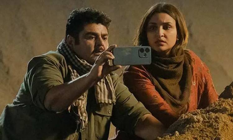 পর্দায় সাংবাদিকতার কঠিন বাস্তবতা ‘রিপোর্টিং লাইভ’