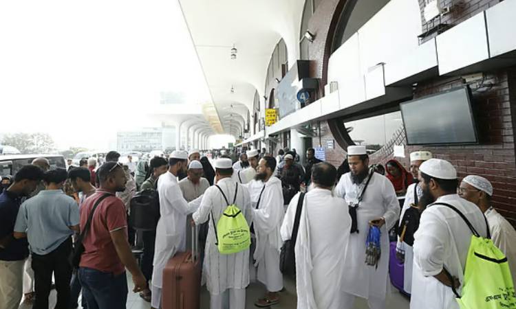 সৌদির ৮৬ ফ্লাইট ব্যাহত, সাড়ে ১৩ হাজার যাত্রী আটকা
