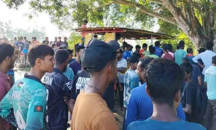 জয়পুরহাটে ভ্যানচালকের রক্তাক্ত মরদেহ উদ্ধার