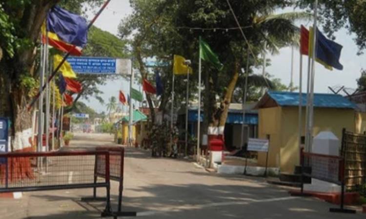 টানা ৭ দিন আখাউড়া স্থলবন্দরের আমদানি-রপ্তানি বন্ধ