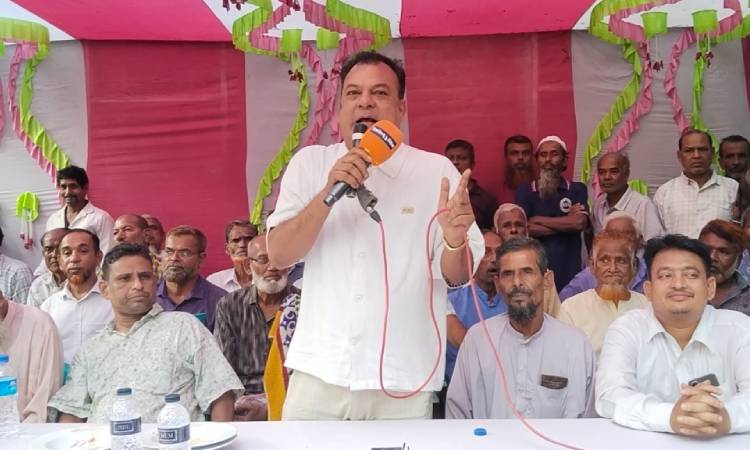 করটিয়ায় ঐতিহ্যবাহী হাডুডু খেলা অনুষ্ঠিত