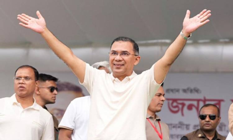 খুলনায় পৌঁছেছেন প্রধানমন্ত্রী তারেক রহমান