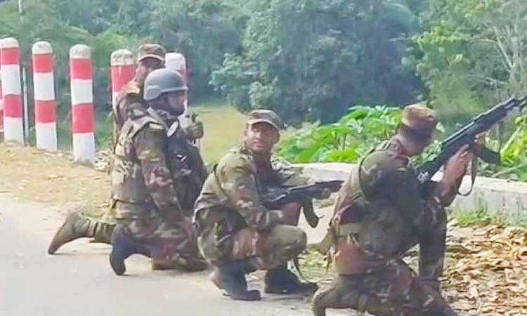 সাজেকে অবরোধকারীদের হামলায় ছয় সেনা সদস্যসহ আহত ৯