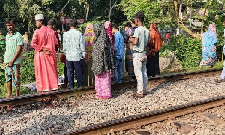 যশোরে ট্রেনে কাটা পড়ে অজ্ঞাত নারীর মৃত্যু