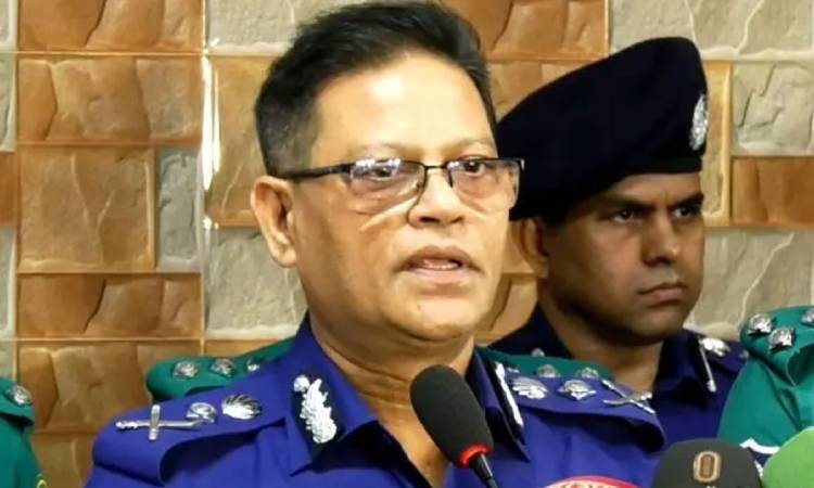চাঁদাবাজি নির্মূলে শিগগিরই নতুন আইন আসছে: আইজিপি