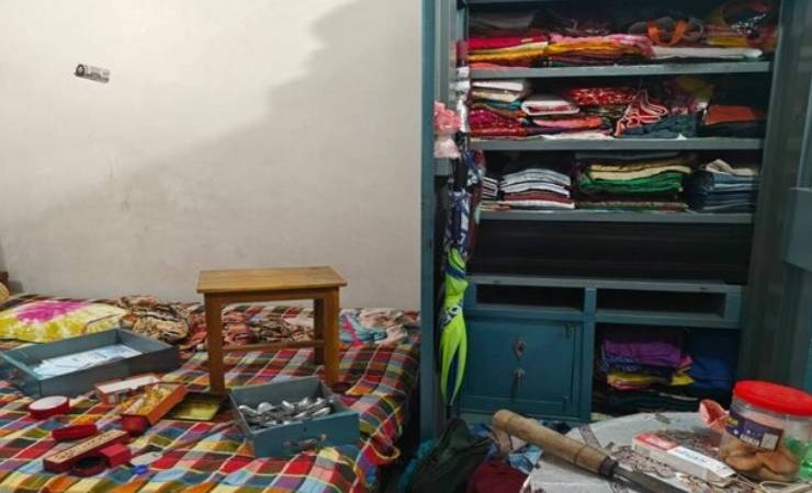 নরসিংদীতে ফ্ল্যাট থেকে ৫০ লাখ টাকা ও স্বর্ণালংকার চুরি