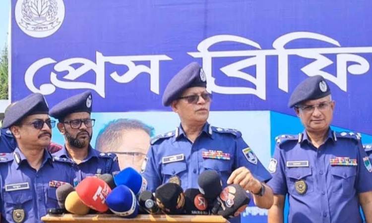 ডিসেম্বরে কে আসবে না আসবে, তা নিয়ে কমিউনিটি পুলিশের ভাবনা নেই: আইজিপি